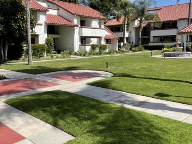 Townhouse for rent in Buena Park