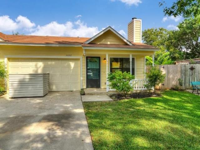 Townhouse for rent in San Antonio