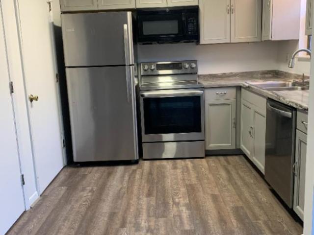 Townhouse for rent in Roselawn, Ohio
