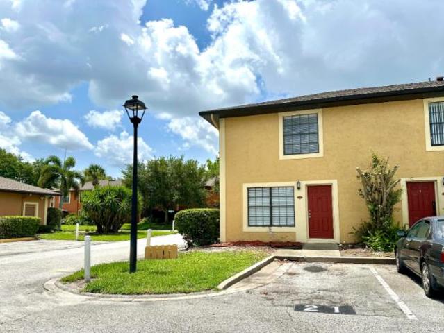 Townhouse for rent in Winter Park, Florida