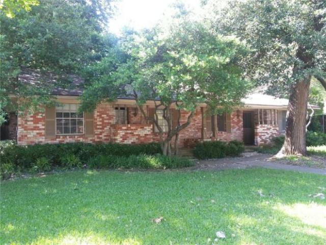 Townhouse for rent in Dallas