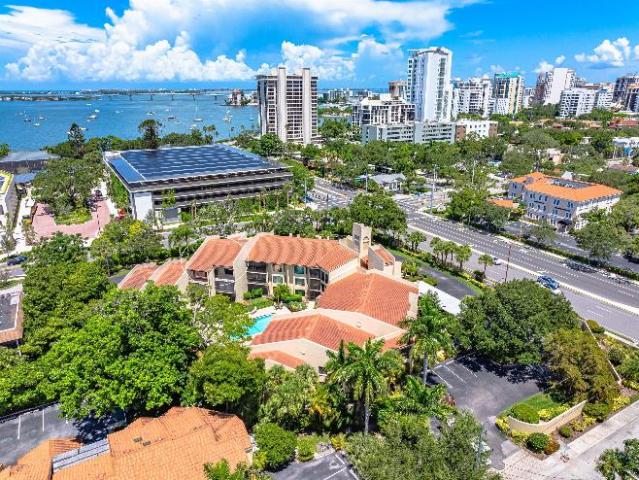 Townhouse for rent in Sarasota, Florida