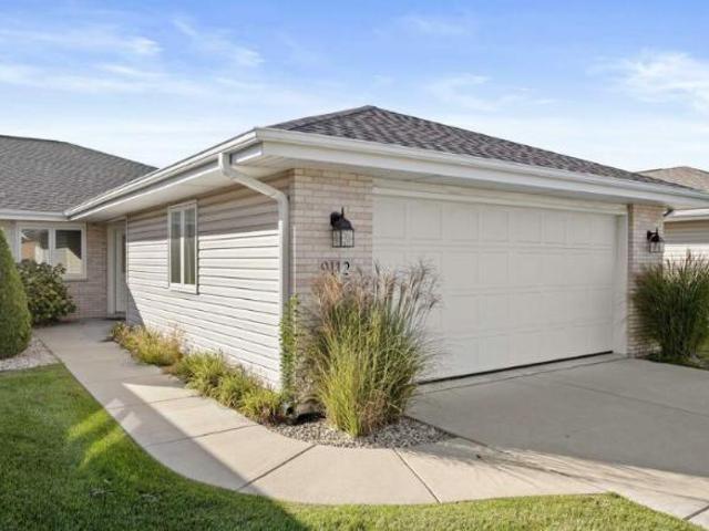 Townhouse for rent in Southgate, Highland