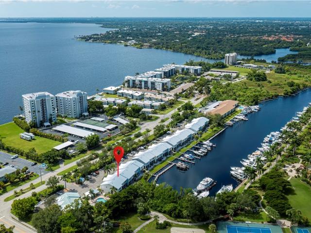 Apartment for rent in North Fort Myers, Florida