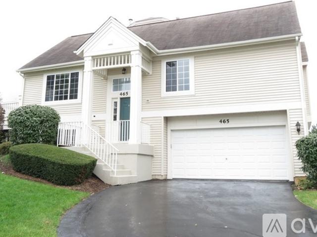 Apartment for rent in Mchenry, Illinois