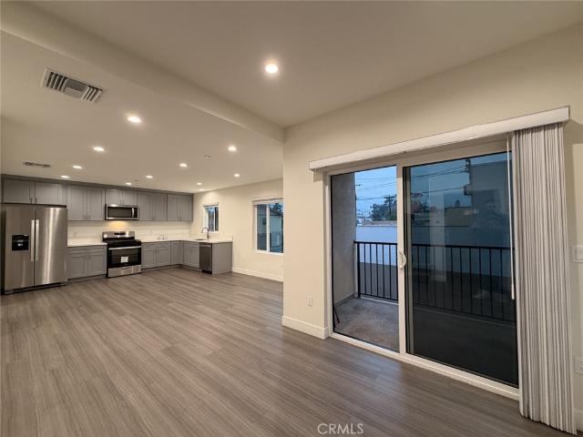 Apartment for rent in Azusa, California