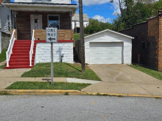 House for rent in North Hill Historic District, Mingo Junction