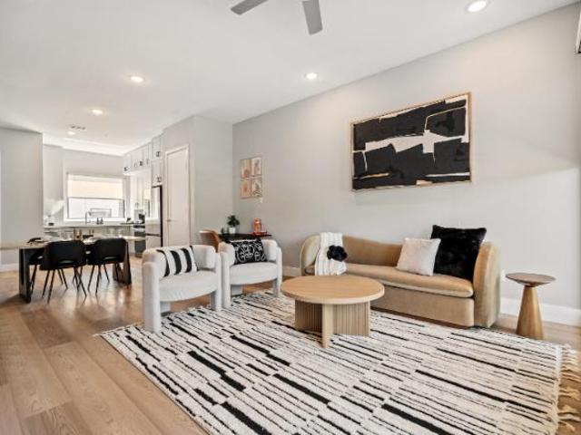 Townhouse for rent in Fort Worth