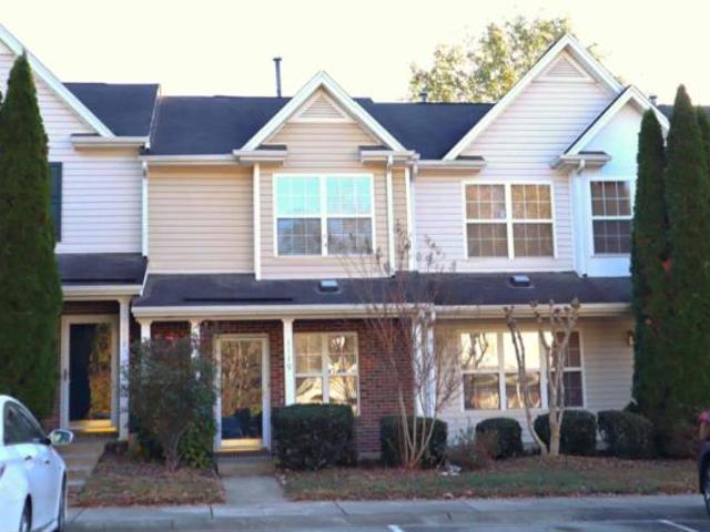 Townhouse for rent in Whitsett, North Carolina