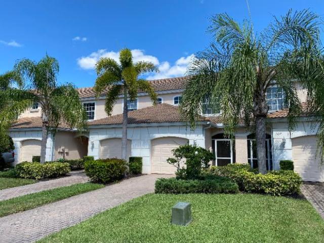 Townhouse for rent in Cape Coral