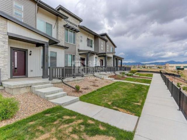 Townhouse for rent in Arvada, Colorado