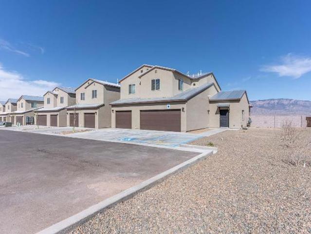 Townhouse for rent in Rio Rancho