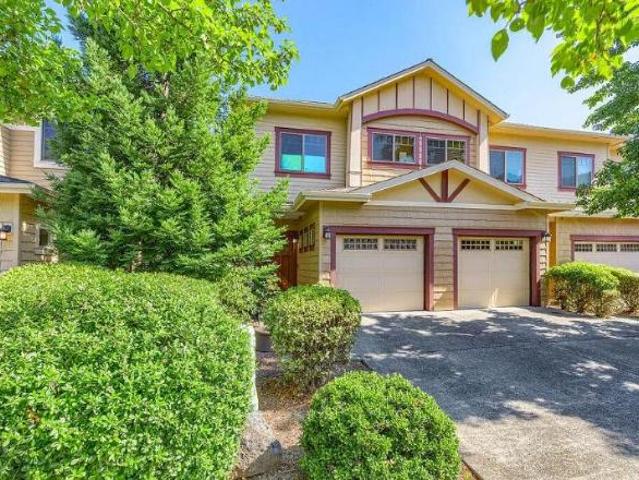 Townhouse for rent in Oregonia