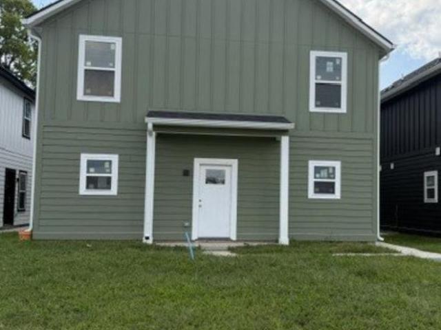 Townhouse for rent in Camby, Indiana