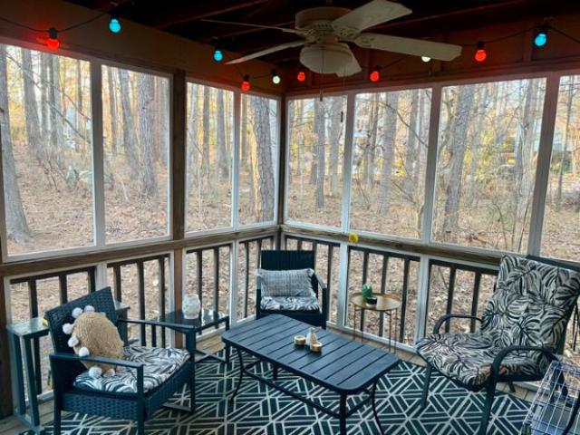 Townhouse for rent in Carrboro, North Carolina