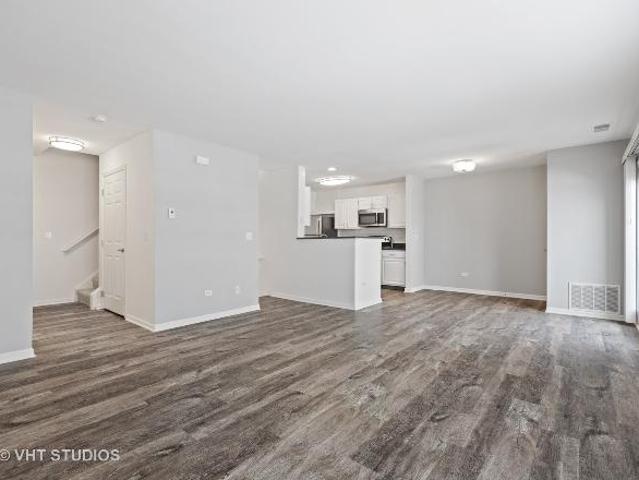 Townhouse for rent in Wheaton