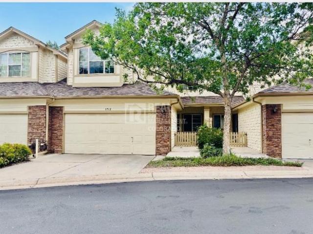Townhouse for rent in Arapahoe, Colorado