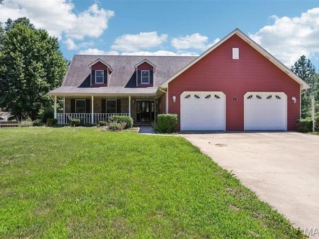 House for sale in Bethalto, Illinois