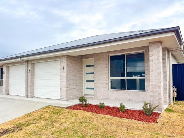 Duplex for rent in Piallamore, New South Wales