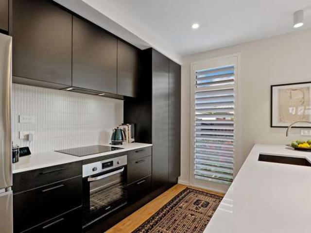 Townhouse for sale in Saint Albans, Canterbury