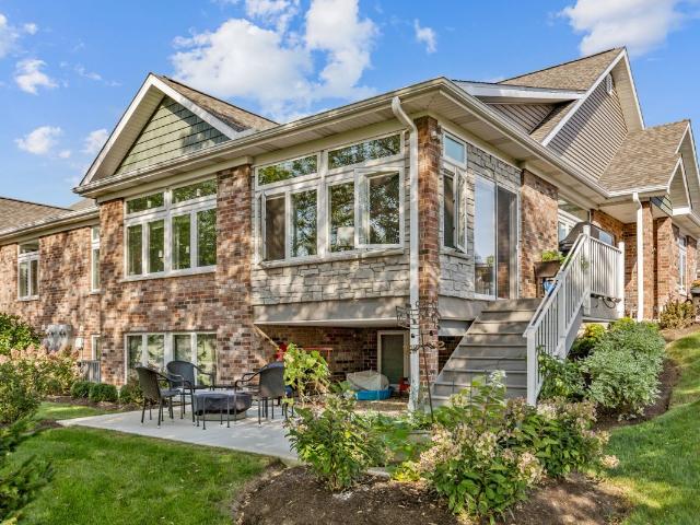 Condo for sale in Sycamore, Illinois