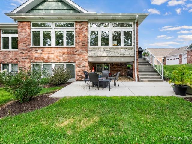Condo for sale in Sycamore, Illinois