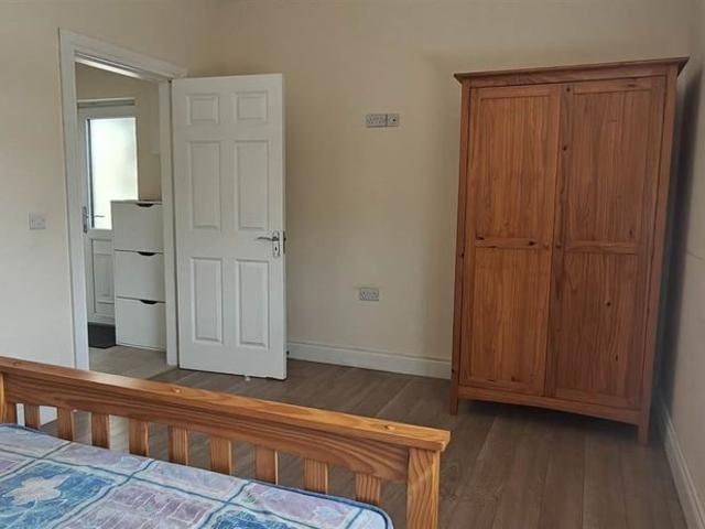 Apartment to rent in Tuam, Connacht
