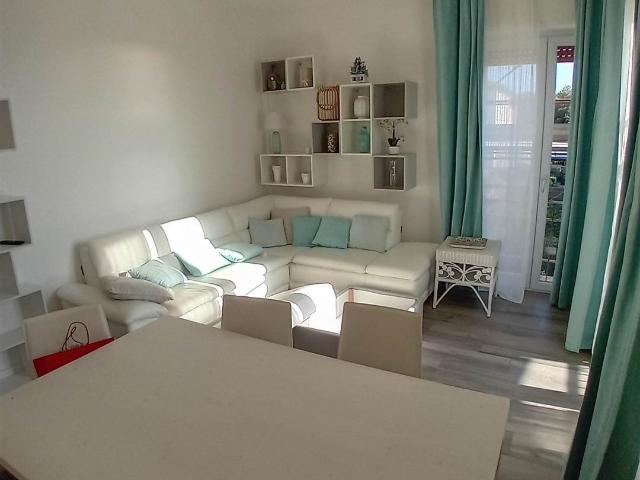 Casa in vendita a Tonfano, Toscana
