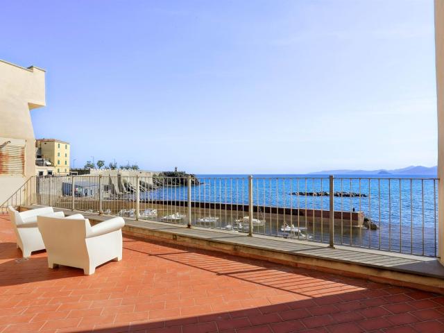 Casa in vendita a Porta a Terra, Piombino