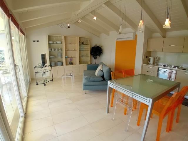 Casa in vendita a Roma Imperiale, Forte Dei Marmi