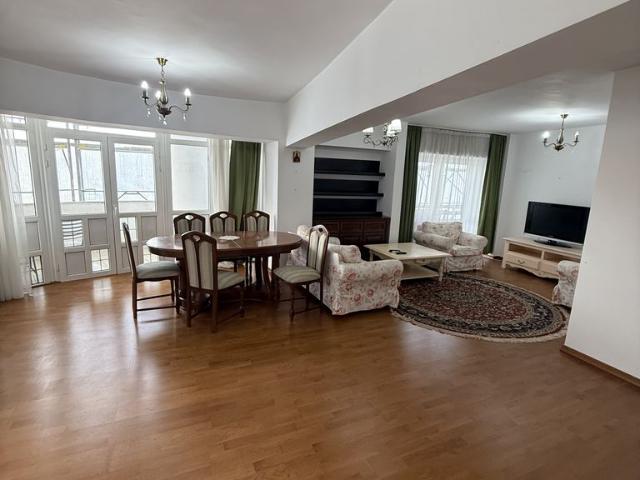 Apartament închirieri