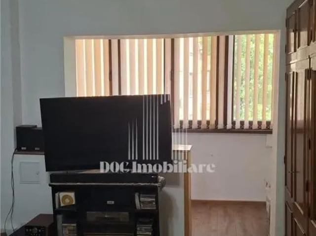 Apartament închirieri în Colțea, București
