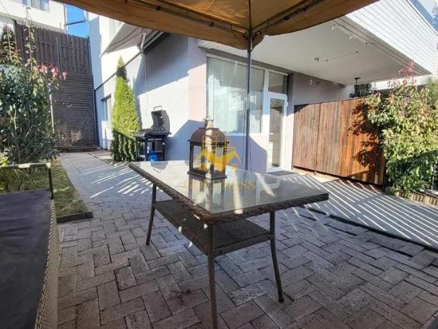 Apartament închirieri în Colonia de Sub Deal, Florești