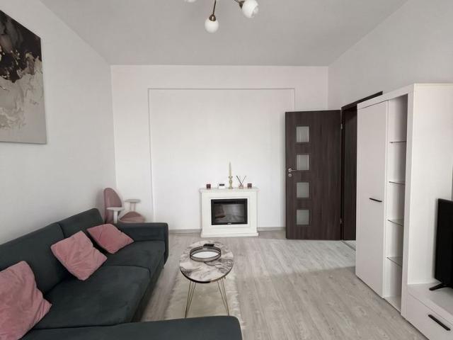 Apartament închirieri în Cartierul Roșu, București