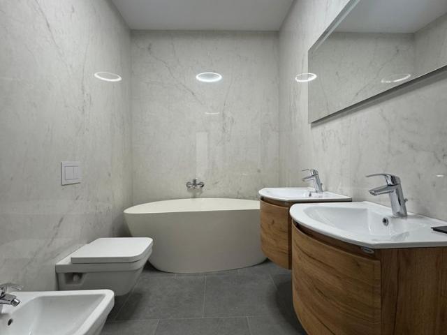 Apartament vânzări în Romani