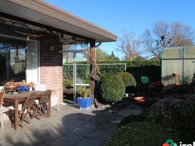 House for rent in Chaslands, Canterbury