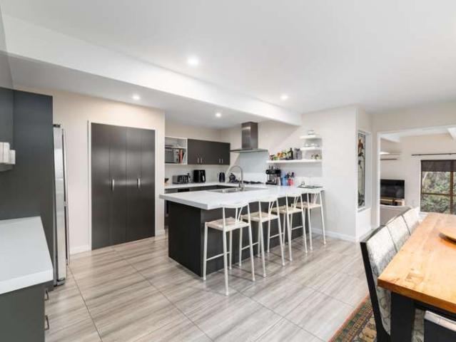 House for sale in Chaslands, Canterbury