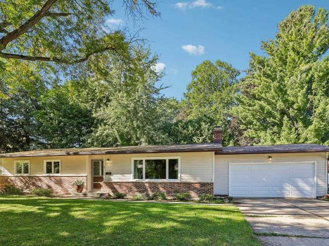 House for sale in Hill Farms, Madison