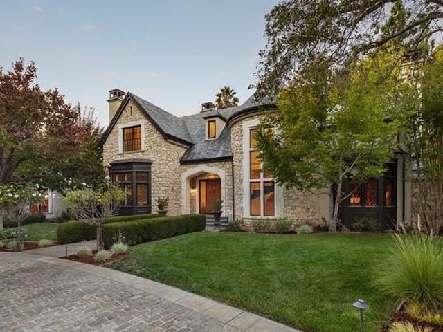 House for sale in Atherton, San Mateo County