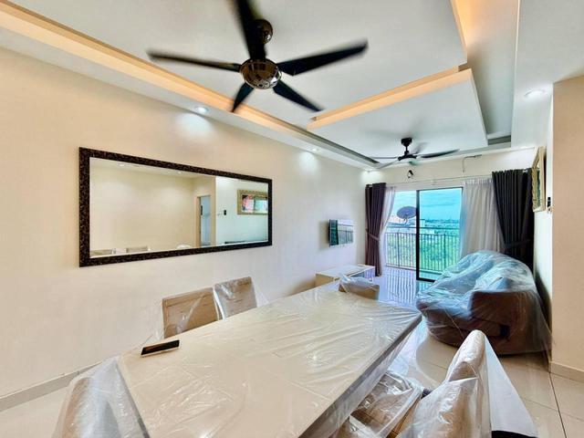 Condominium for sale in Petaling, Alam Impian
