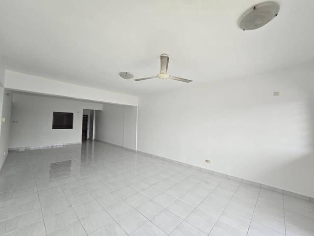 Condominium for sale in Petaling, Damansara Damai
