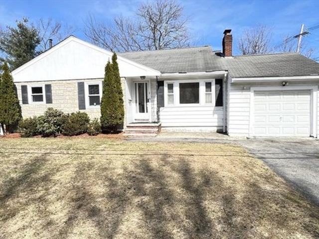 House for sale in Lynnfield, Massachusetts