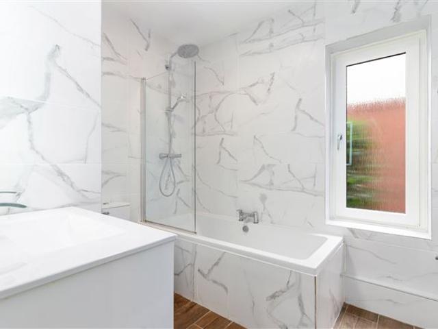 Apartment for sale in Dun Laoghaire, North Tipperary