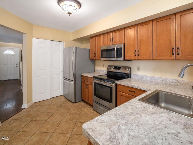 Townhouse for sale in Saratoga, New York