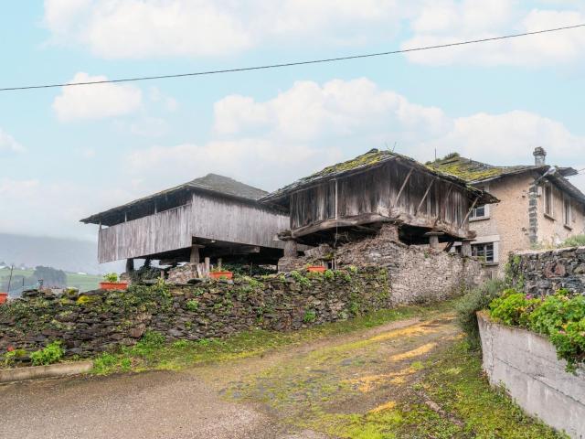 Casa en venta en Valdés, Asturias