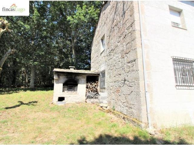 Casa en venta en O Corgo