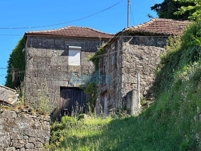 Casa venda em Campo do Souto, Melgaço