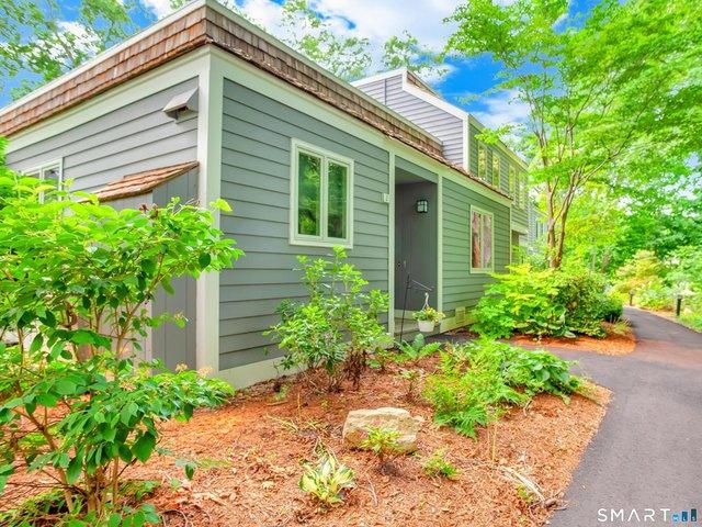 Condo for sale in Branford, Connecticut