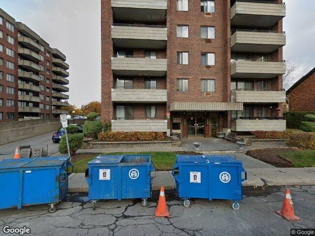 Apartment for rent in Cote-saint-luc, Quebec