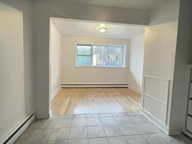 Apartment for rent in St. Leonard's, Quebec